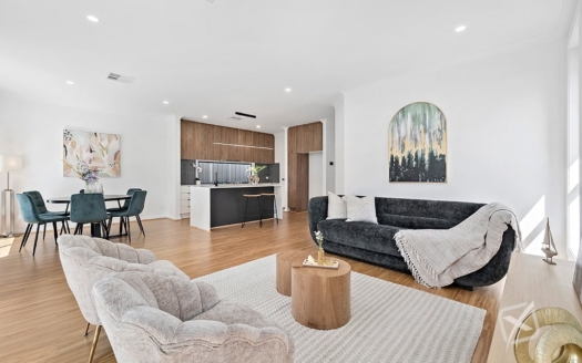 25 Roberts Crescent, Hope Valley