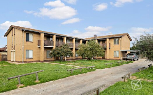 15/280b Days Road, Angle Park